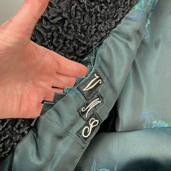 Vintage Classic  Persian Lamb with Mink Fur Collar made in Timmins Ontario - Picture 7 of 11